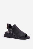  Buskin model 211945 Step in style 